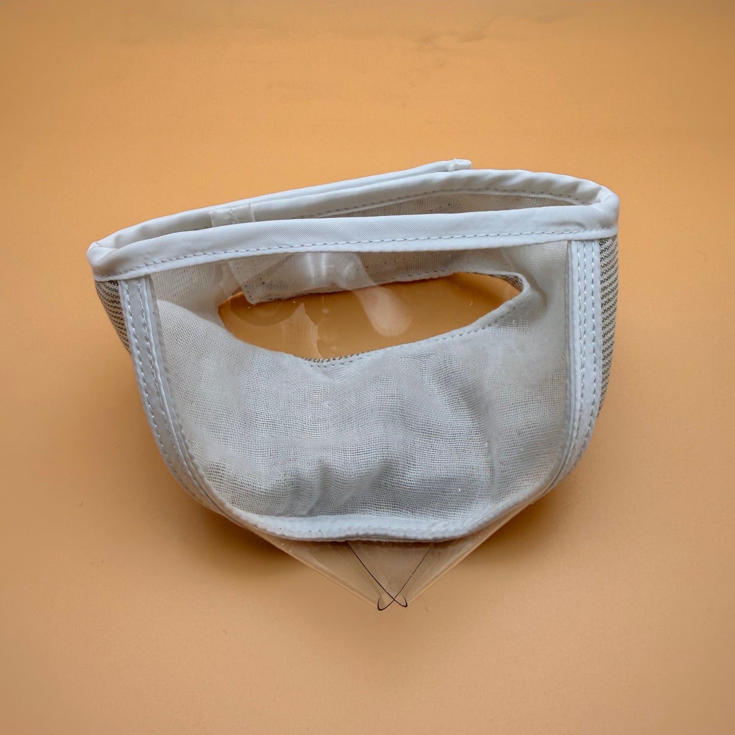 Grooming Muzzle for Cats – Safe, Breathable Restraint for Nail Trimming & Bathing