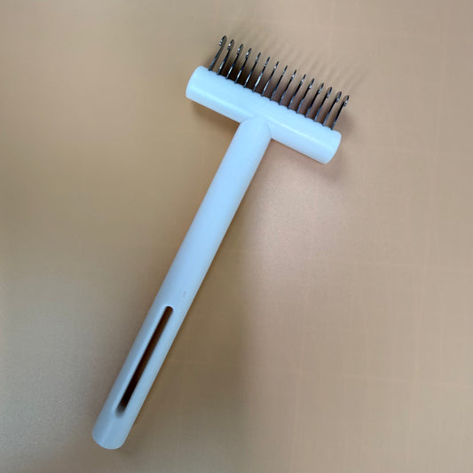 Deshedding Brush for Long & Short Haired Pets – Professional Grooming Tool