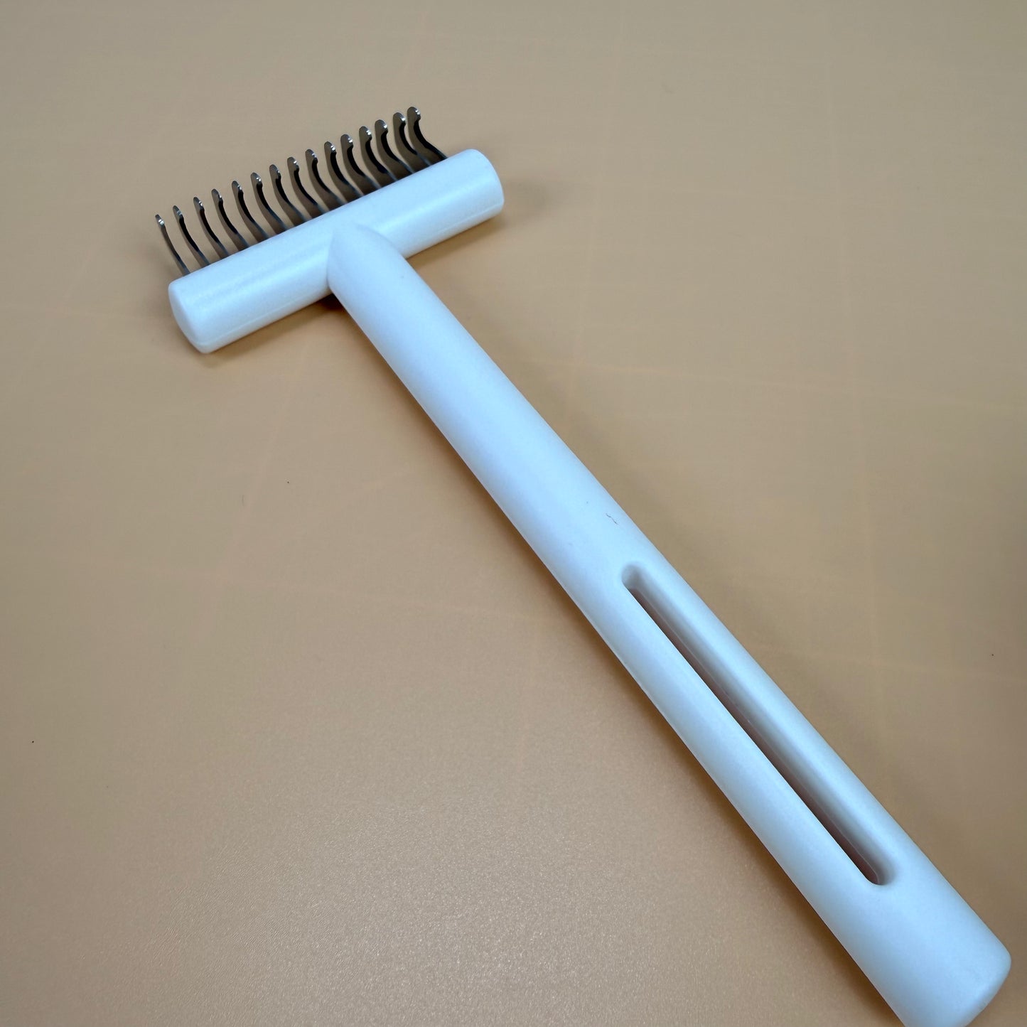Deshedding Brush for Long & Short Haired Pets – Professional Grooming Tool