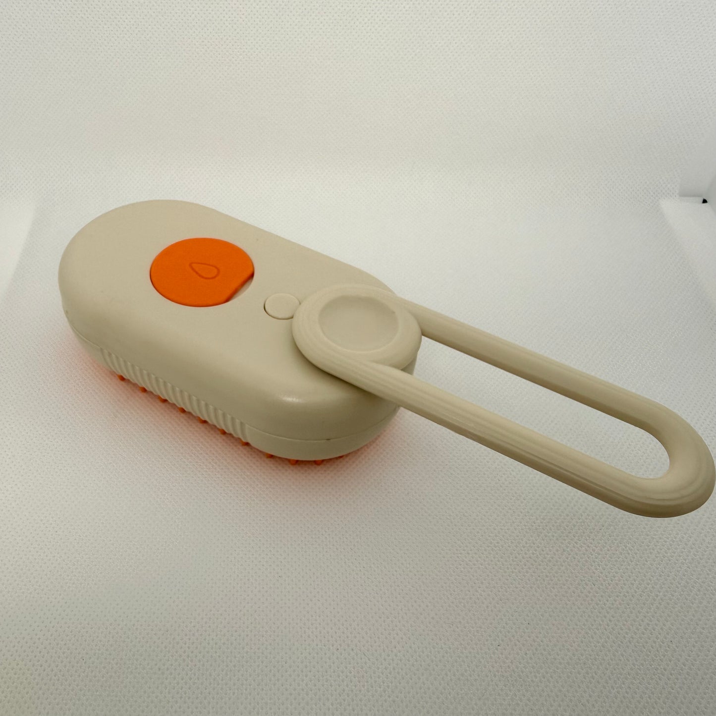 Steam Grooming Brush for Cats – Rechargeable Mist Spray & Hair Removal